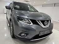 Nissan X-TRAIL 2.0 CVT ABS 4WD Sunroof 2015 Grey Rear Entertainment